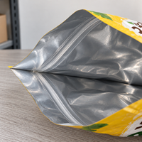 Pochette Doypack Jaune et Blanc Personnalisée avec Fenêtre Ronde Transparente, Fermeture Zip Refermable et Encoche de Déchirement pour Emballage de Grains Entiers