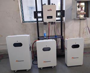 Batterie au lithium murale à écran tactile 51.2v 10kwh 15kwh Lifepo4 batterie de stockage d'énergie avec disjoncteur - Product Image 6