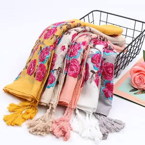 Fashion ladies muslim hijabs plain tassel scarves embroidered cotton scarf shawls