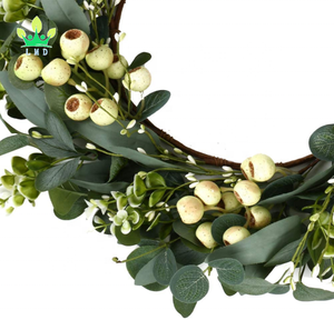 Artificial <strong>Eucalyptus</strong> Leaves Wreath With <strong>Big</strong> Berries Greenery Wreath for Front Door Wall Window Decor - Product Image 3