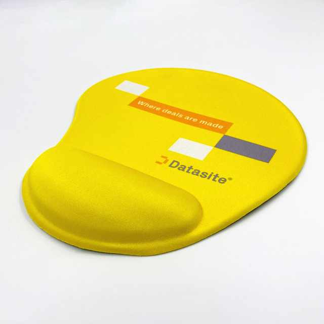 Custom Ergonomic Non-Slip Soft Mouse Pad With Wrist Rest Comfortable Computer EVA Gel Silicone Rubber Mouse Pad