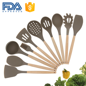 <span class=keywords><strong>Vendeur</strong></span> chaud maison et accessoires de <span class=keywords><strong>cuisine</strong></span> 10 pièces ensemble d'ustensiles de <span class=keywords><strong>cuisine</strong></span> <span class=keywords><strong>en</strong></span> silicone - Product Image 2