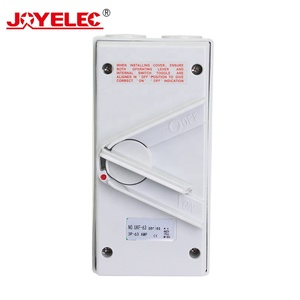 กล่องสวิตช์แยกวงจรแบบกันน้ำ UKF IP65 2P 35A สำหรับใช้งานกลางแจ้ง รุ่น UKF2-35A - Product Image 1