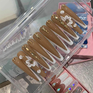 Uñas Postizas de Gel Suave Cuadradas Personalizadas de Alta Calidad, Punta Francesa, Cobertura Total, Hechas a Mano, Marca Privada, Venta al por Mayor, Arte de Uñas 3D, DIY - Product Image 2