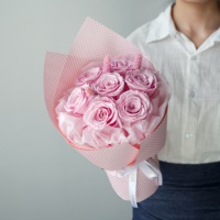 7 Tangkai Buket Mawar Pink Awet Buatan Tangan, Bunga Abadi untuk Hadiah Hari Valentine, Ulang Tahun Pacar, Wisuda