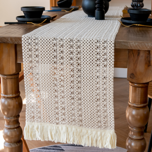 <span class=keywords><strong>Chemin</strong></span> <span class=keywords><strong>de</strong></span> <span class=keywords><strong>table</strong></span> en coton biologique jacquard personnalisé <span class=keywords><strong>de</strong></span> luxe à motif géométrique vert avec des glands pour les fêtes, les festivals, la décoration <span class=keywords><strong>de</strong></span> la maison - Product Image 1