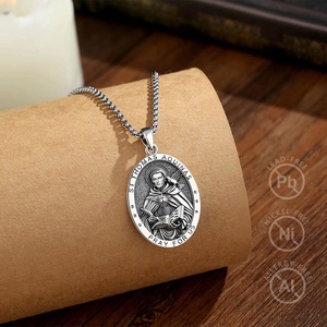 Collier pendentif ovale <span class=keywords><strong>en</strong></span> argent massif oxydé Saint <span class=keywords><strong>Thomas</strong></span> d'Aquin, médaille religieuse, bijoux de foi, articles chrétiens - Product Image 3