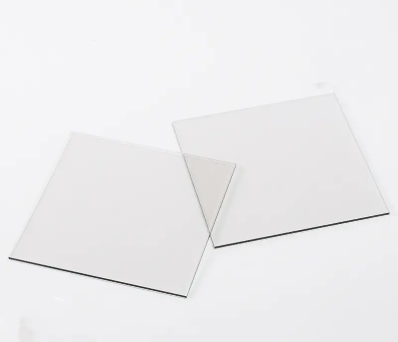 Kunden spezifische Glasscheibe ITO/FTO Glas Gehärtetes extra ultra klares eisen armes Glas für Solaranlagen
