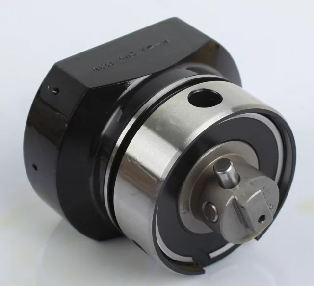Diesel injection pump rotor head 7185-197L DP200 head rotor 7185-197L 4 cylinder lucas rotor head 7185197L for Leyland 7MM