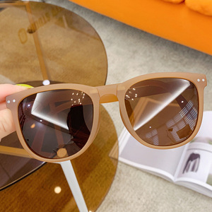 <b>Sunglasses</b> <b>Rectangle</b> Full Rim UV400 Brown Women Summer Fashion - Product Image 1