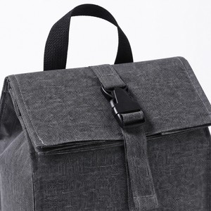 Sac isotherme réutilisable en aluminium avec logo personnalisé, écologique, pour le transport de repas frais en extérieur - Product Image 6