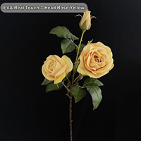 Fleur artificielle en EVA à 3 têtes, toucher réel, rose pêche, avec bourgeon, pour la décoration intérieure (vente en gros)
