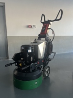Meuleuse à sol manuelle commerciale JK550 pour le polissage du béton, état d'occasion, outil de revêtement de sol, moteur automatique, composants principaux de l'engrenage