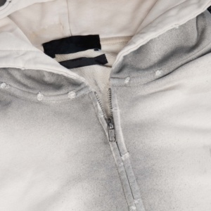 Sweat à capuche oversize en coton 100% avec logo imprimé en sérigraphie personnalisée, finition délavée à l'acide pour homme, automne - Product Image 6