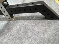 Estación de entrenamiento de sentadillas plegable de pared con barra para dominadas y plataforma para peso muerto