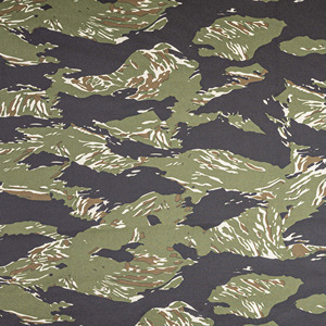 Tiger sọc in ngụy trang giản dị vải dệt kim 100% <span class=keywords><strong>polyester</strong></span> lông cừu cho cô gái áo khoác ngoài trời - Product Image 2