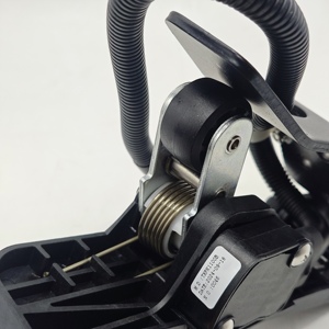Acelerador Electrónico 4D27G40-28420-3 con Sensor Hall para Motor Xinchang 4D27G40, Garantía de 3 Meses, Baoli - Product Image 4