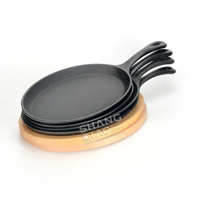 Cast Iron Fajita Pan Sizzler Plate Set with wooden tray