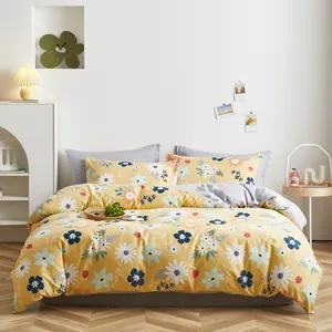 Comfortable high-quality four-piece cotton duvet cover in winter, custom cartoon bedding for children at home