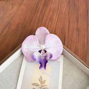 Jepit Rambut 3D Simulasi Bunga Anggrek Phalaenopsis yang Modis, 22 Warna, Aksesoris Rambut Jepit Samping, Bahan Plastik dalam Kemasan Karton - Product Image 5