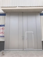 Porte industrielle à ouverture latérale en acier galvanisé épais sur mesure, isolation thermique PU, coupe-vent