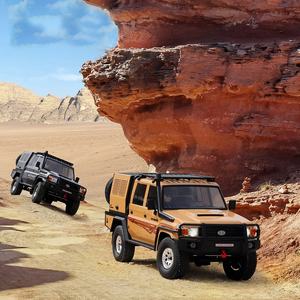 RuiTai RGT EX86160 1/10 LC79 Commander, Auto de Control Remoto Eléctrico Todoterreno, Modelo de Plástico para Mayores de 14 Años - Product Image 1