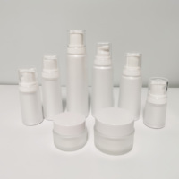 Faible MOQ – Ensemble d'emballages cosmétiques : flacons pompe et spray vides blancs pour lotion et soins de la peau (100/120 ml), pots en plastique pour crème (30g/50g) et flacons pour sérum pour cils
