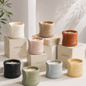 Bougie parfumée en pot en céramique personnalisé AIKUN Premium - Fabriquée à la main, longue durée, 100% cire de soja biologique, aromathérapie - Product Image 2