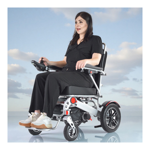 Motorisierter rollstuhl Suministros para el cuidado de la salud Aleación de aluminio Ligero Motorizado rollstuhl elektrisch CE silla de ruedas - Product Image 2