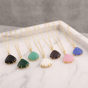 Wholesale Fashion Jewelry Amethyst Quartz Agate Onyx Gemstone Carved Shell Pendant Necklace 18k Gold Plated Brass <b>Chain</b> Necklace - Product Image 4