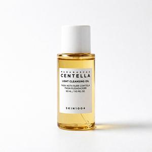 SKIN1004 Aceite Limpiador Ligero de Centella Asiática 30ml, Desmaquillante Suave para Piel Sensible, Cuidado Profundo de los Poros, No Grasoso - Product Image 1
