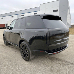 รถ SUV ปี 2023 สภาพดีมาก ยาง R20 เครื่องยนต์ดีเซลเทอร์โบ เกียร์อัตโนมัติ ภายในสีเข้ม เบาะหนัง ขาย - Product Image 1