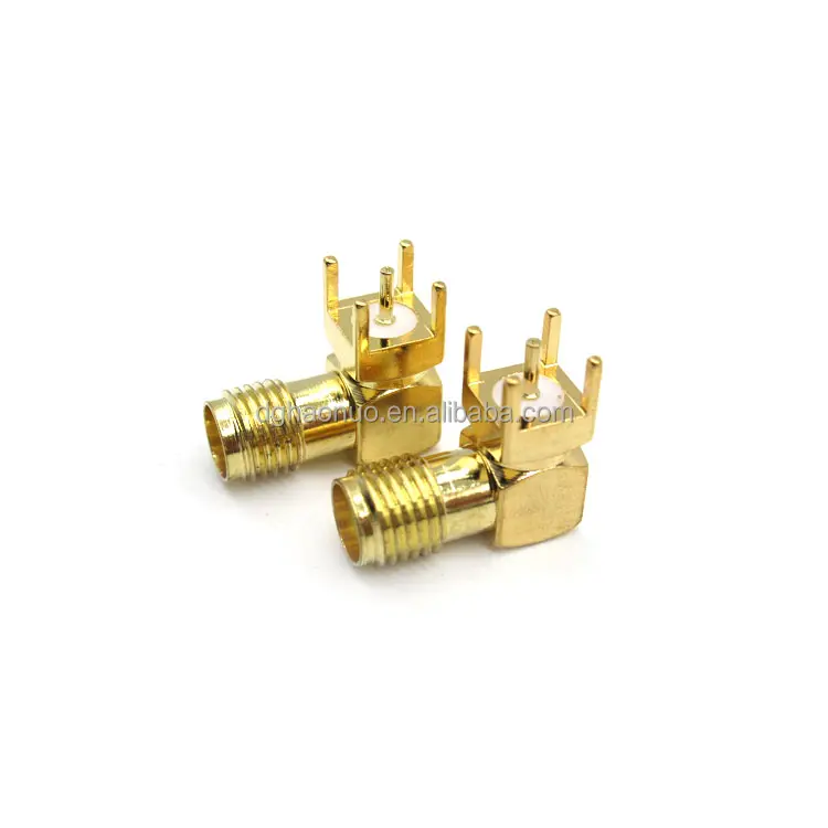 Baja pérdida SMA chaqueta RF conector coaxial de ángulo recto enchufe conector SMA para Módulo de alambre