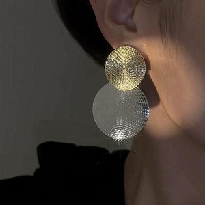 Copper Alloy Platinum & <b>Rose</b> Gold Plated Hoop Earrings-Trendy Women's Gift with Needle <b>Light</b> Design - Product Image 3