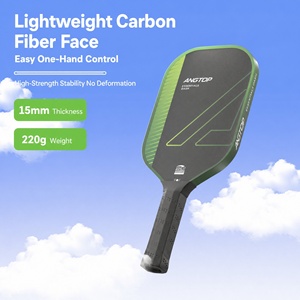 ANGTOP Raquette <span class=keywords><strong>de</strong></span> pickleball en fibre <span class=keywords><strong>de</strong></span> carbone 220g, noyau en nid d'abeille, raquettes légères, protection <span class=keywords><strong>de</strong></span> bord en TPU, poignée antidérapante pour jeu en extérieur - Product Image 5