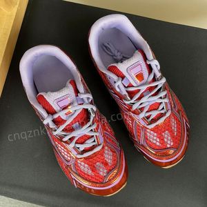 รองเท้าผ้าใบแฟชั่นสปอร์ตคุณภาพสูง ดีไซน์ทันสมัย เหมาะสำหรับเดินเล่น ปิดหัวรองเท้า ป้องกันการลื่น  แบบผูกเชือก เพิ่มความสูง - Product Image 3