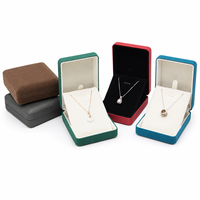 Boîte à bijoux rectangulaire moderne HongFa en gros avec couvercle à charnière, personnalisable avec logo, pour collier, emballage cadeau et doublure en satin