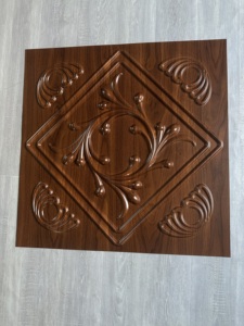 Panneaux muraux en <span class=keywords><strong>PVC</strong></span> à effet bois pour la décoration intérieure, plusieurs designs, revêtement mural et de plafond - Product Image 1