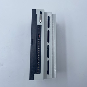 Modulo di Uscita Analogica <span class=keywords><strong>TOS</strong></span>&HIBA TC32AO Serie Toshiba TC32 per Sistema PLC di Macchine per Pressofusione Toshiba - Product Image 2