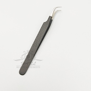 Pince à épiler pour extension de cils Pure Grip Volume avec logo personnalisé Pince à épiler cosmétique en acier inoxydable à forte courbure Outils de beauté pour cils - Product Image 1