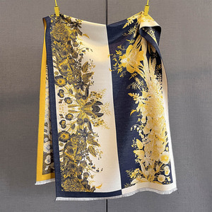 ผ้าพันคอพัชมีนาลายดอกไม้แฟนซีใหม่ปี 2026 ผ้าคลุมกันลมขนาดใหญ่พิเศษสำหรับผู้หญิง ผ้าคลุมไหล่แคชเมียร์สองด้านอุ่นสบายสำหรับฤดูหนาว - Product Image 6