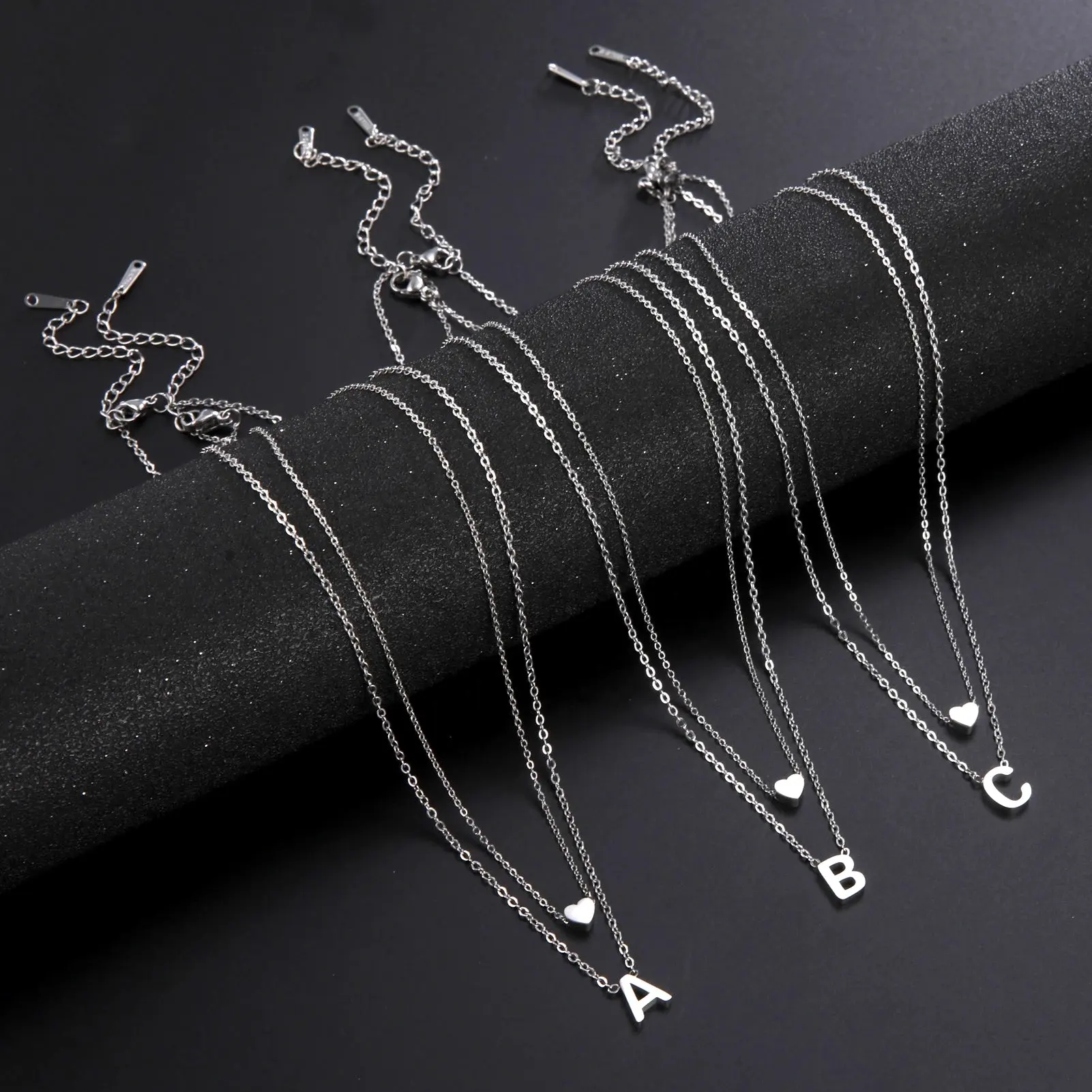 2pcs 1 set Initial Letter Heart Pendant Necklaces for Women A-Z 26 Alphabet Stainless Steel Neck Chains Jewelry Birthday Gift