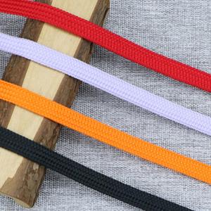 เชือกถักแบนโพลีเอสเตอร์ขนาด 7 มม. สีตามสั่ง สำหรับเชือกรองเท้า กระเป๋า เสื้อผ้า และเชือกผูก - Product Image 1