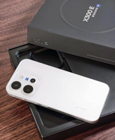 VlVO X300 E 6.59'' 1.5K 144Hz Amoled Snap Dragon 8 Gen 5 Batterie 7200mAh Charge 90W Appareil photo 50MP IP68/IP69 Téléphone portable 5G