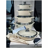 Ensemble de 17 Pièces Moderne en Alliage d'Aluminium avec Revêtement Antiadhésif, Poêles et Casseroles à Poignée Métallique avec Ustensiles pour Cuisinière à Gaz et Usage Domestique