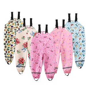 Pantalon de pluie intégral pour enfants, style bavoir, imperméable, pour activités de plein air et randonnée, avec motif de dessin animé, OEM - Product Image 1