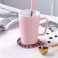 Sous-verre rond en bois et liège personnalisé, en céramique, en forme de chat de dessin animé mignon et créatif, pour la décoration de table à la maison