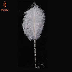 Pluma de avestruz <span class=keywords><strong>gris</strong></span> con hermosa asa de gamuza, juguete para adultos, fetiche, para coqueteo, para palmadas, bondage, estimulador, decoración - Product Image 2