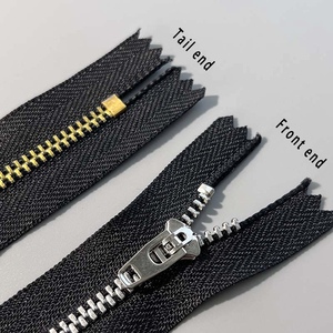 Personnalisé 4 # Y Dents 304 Dents en acier Serrure automatique Fermeture à glissière à extrémité fermée - Product Image 3