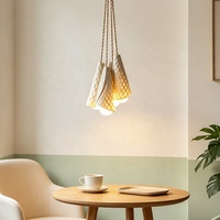 Lustre en forme de crème glacée en céramique avec commande sans fil, blanc, pour la décoration du salon